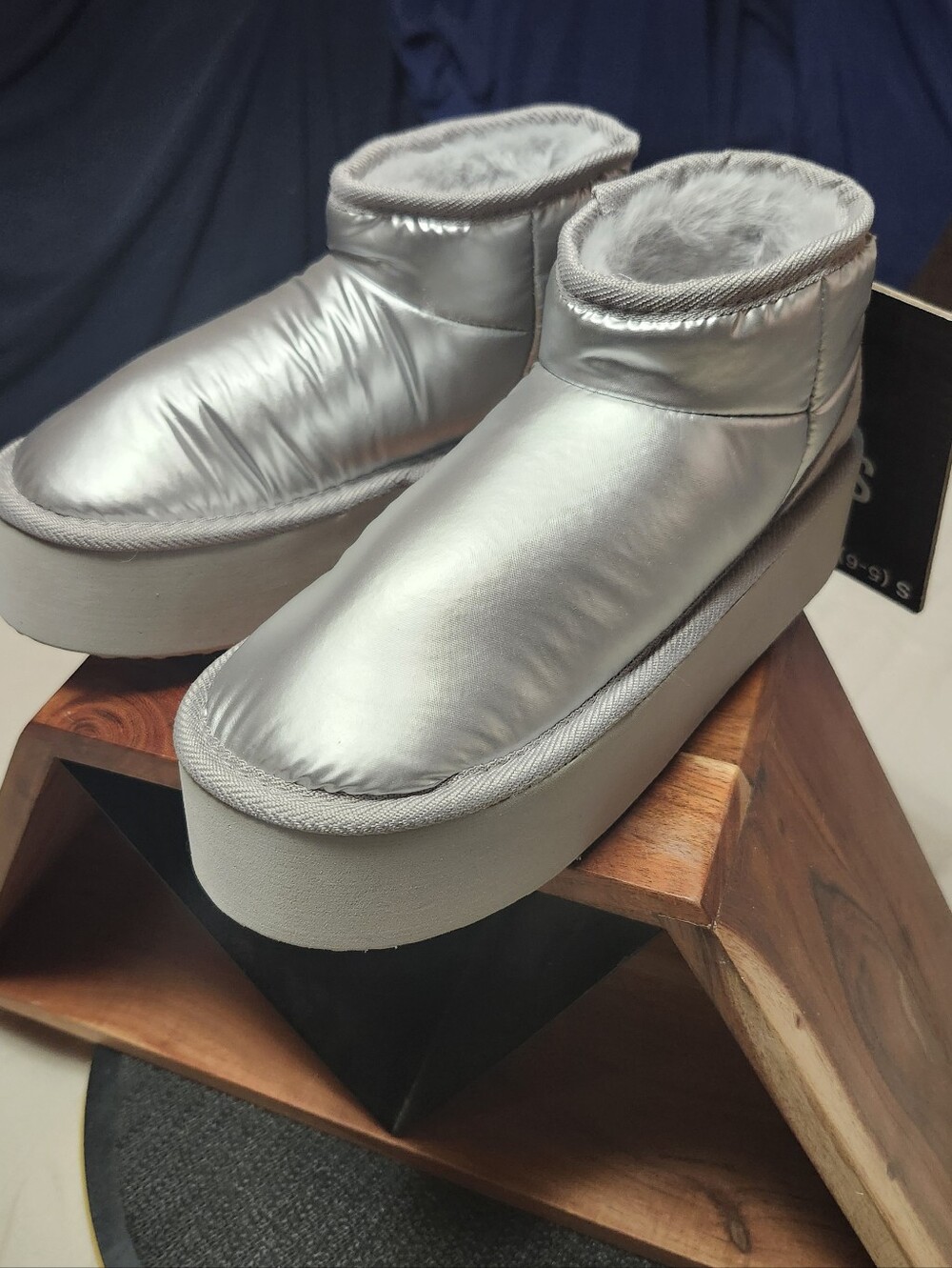 Steve Madden Metallic Silver SONIKK Platform  Boots Booties Size Womens S